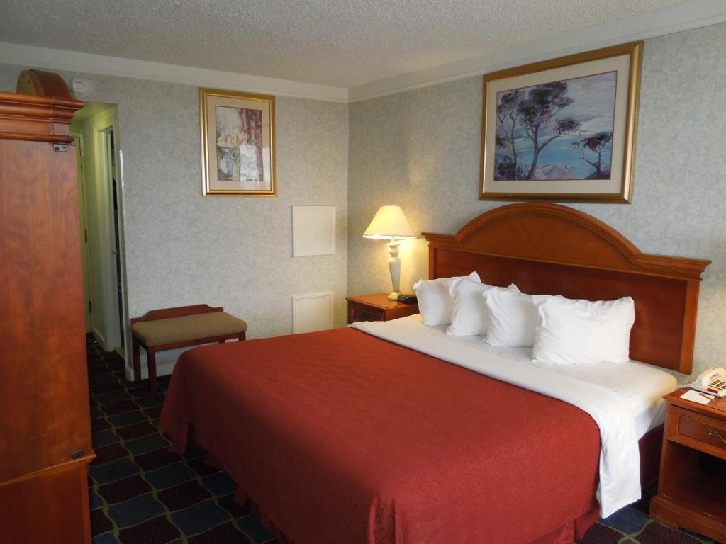 Knights Atlantic Hotel 2*